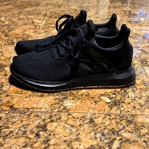 Adidas swift run shoe